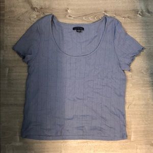 cropped t-shirt